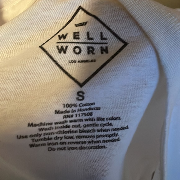 White American flag with city shirt - Picture 3 of 3